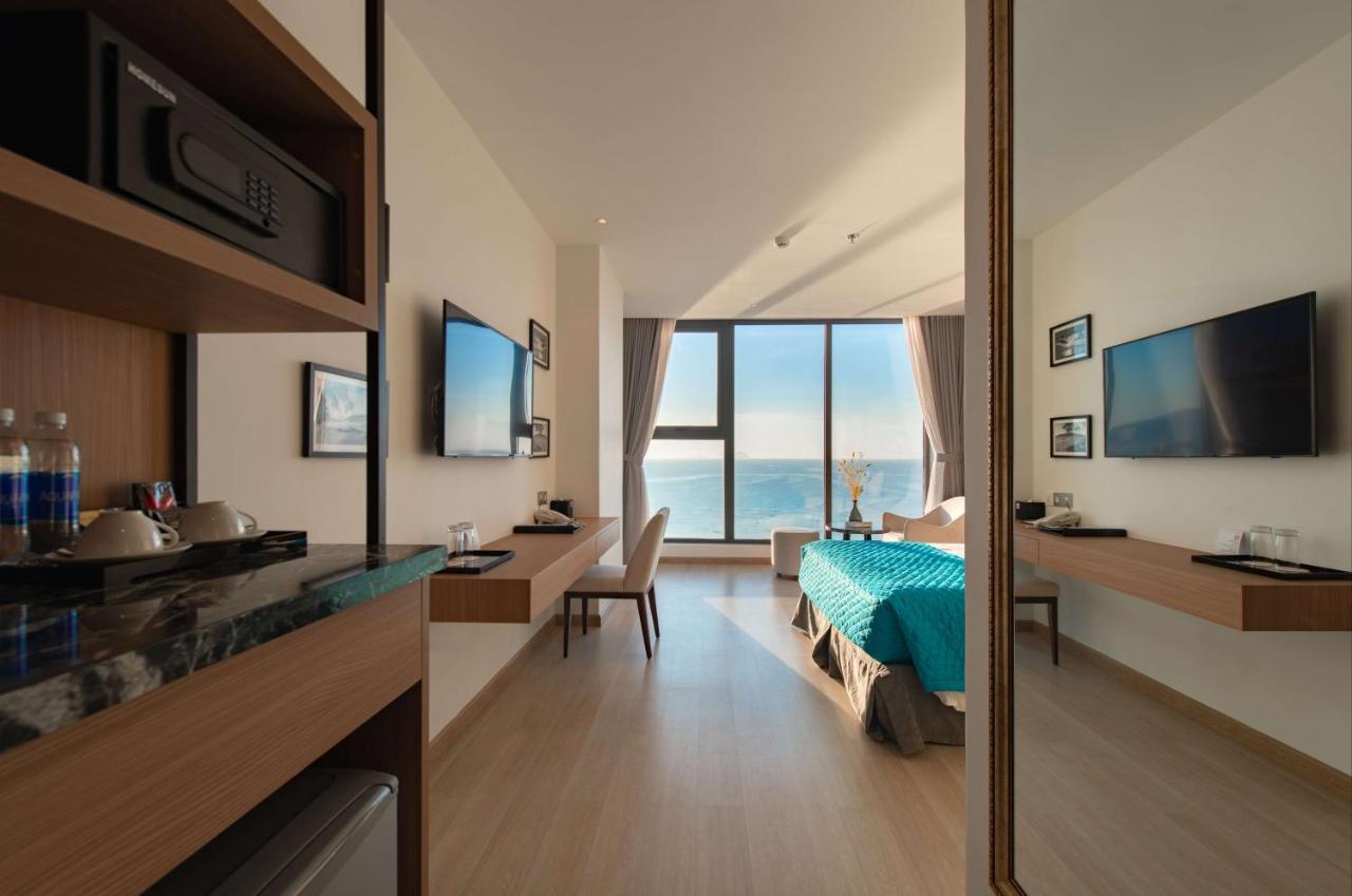 Khách sạn Navada 4*