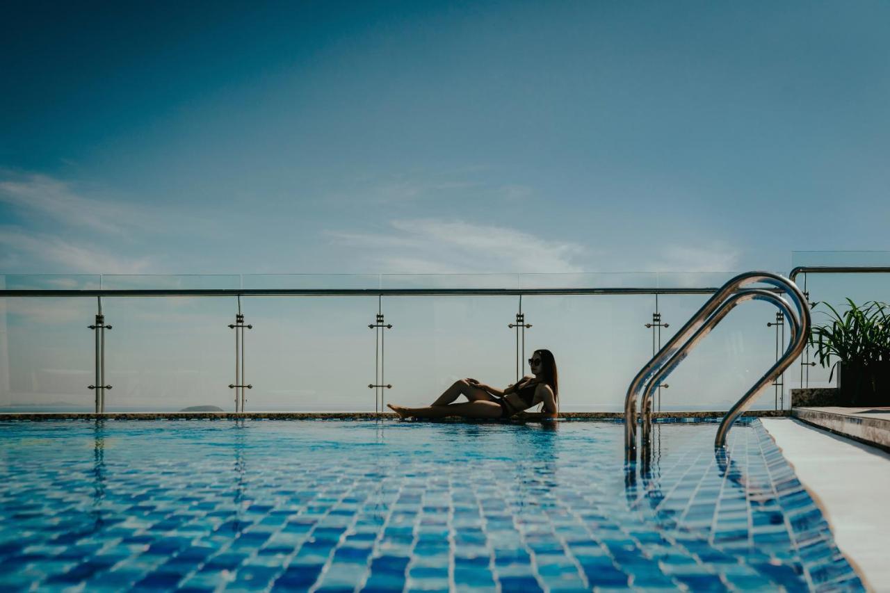 Navada Khách sạn 4*